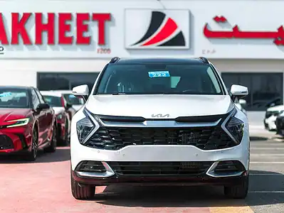 2025 Kia Sportage EX 4 Cylinders Engine White Black SUV GCC Specs