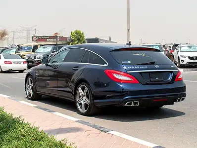 2013 Mercedes-Benz CLS-Class CLS 63 AMG 8 Cylinder Engine Blue Black