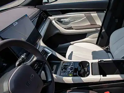 2025 BYD SONG PLUS DM-i HYBRID 0KM White Beige SUV