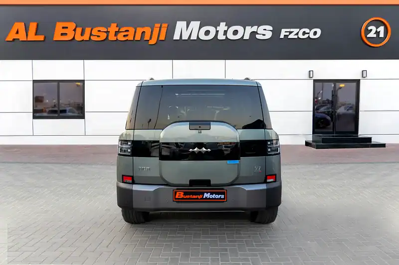 2025 BYD Leopard Titanium 7 Hybrid 4 Cylinder Engine Grey White SUV