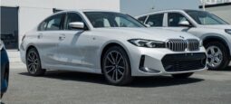 2024 BMW BMW B3 3.0L Twin-Turbocharged Inline-6 White Red Sedan