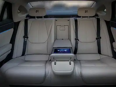 2025 BYD HAN Other Hybrid 4 Cylinders Engine Green White Sedan