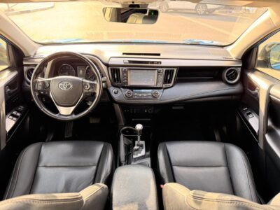 2018 TOYOTA RAV 4 LIMITED 2.5 litres V4 Cylinder Engine Blue Black SUV