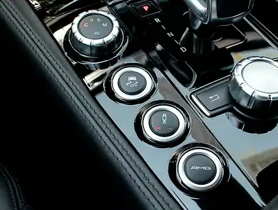 2013 Mercedes-Benz CLS-Class CLS 63 AMG 8 Cylinder Engine Blue Black