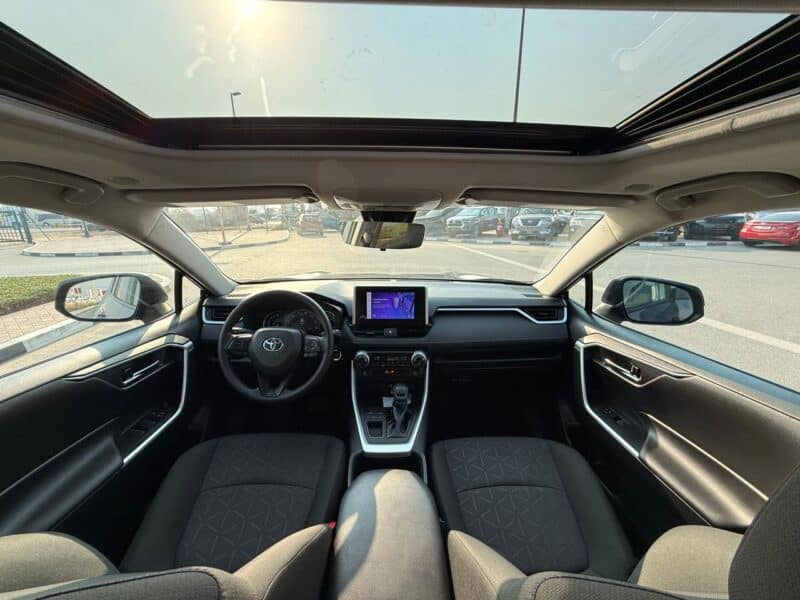 2024 TOYOTA RAV 4 XLE 2.5 liters V4 Cylinder Engine Petrol Grey Black SUV