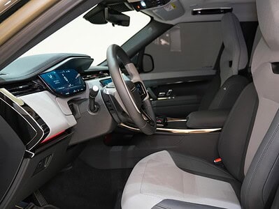 2024 Land Rover Range Rover Sport SV Edition One 4.4L Twin-Turbo V8 Gold White