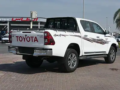 2025 Toyota Hilux S GLX 2.4L 4 Cylinder Engine 4WD AT Diesel White Red
