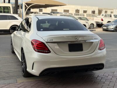 2016 Mercedes-AMG C 43 3.0 liters V6 Engine Petrol White Red Sedan