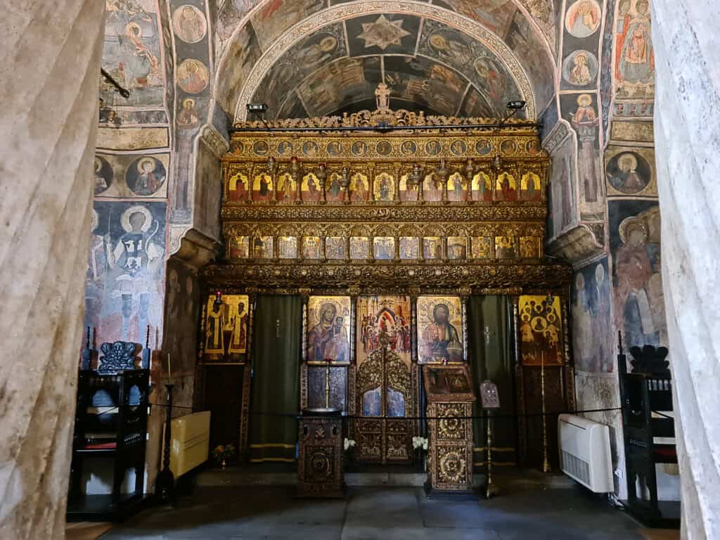 The iconostasis of Stavropoleos church