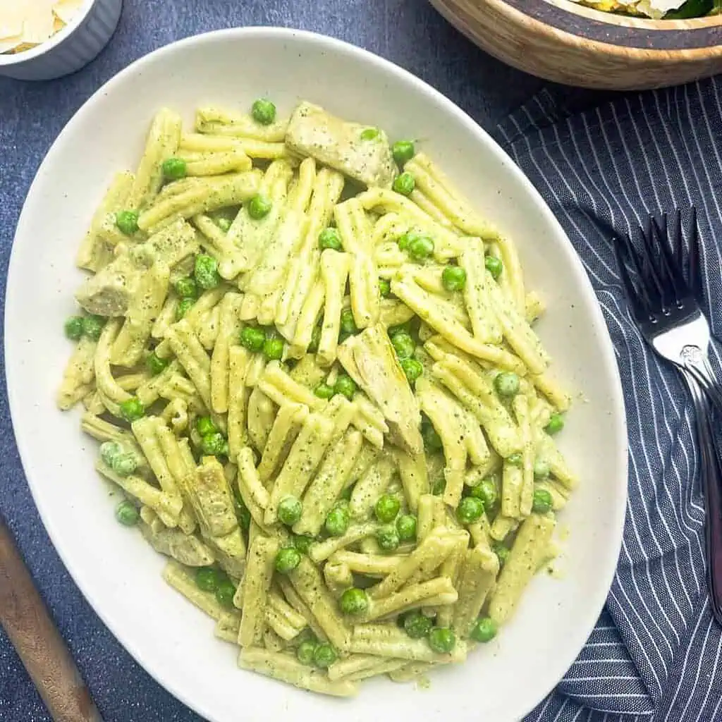 Ricotta pesto pasta with smooth, blended sauce.