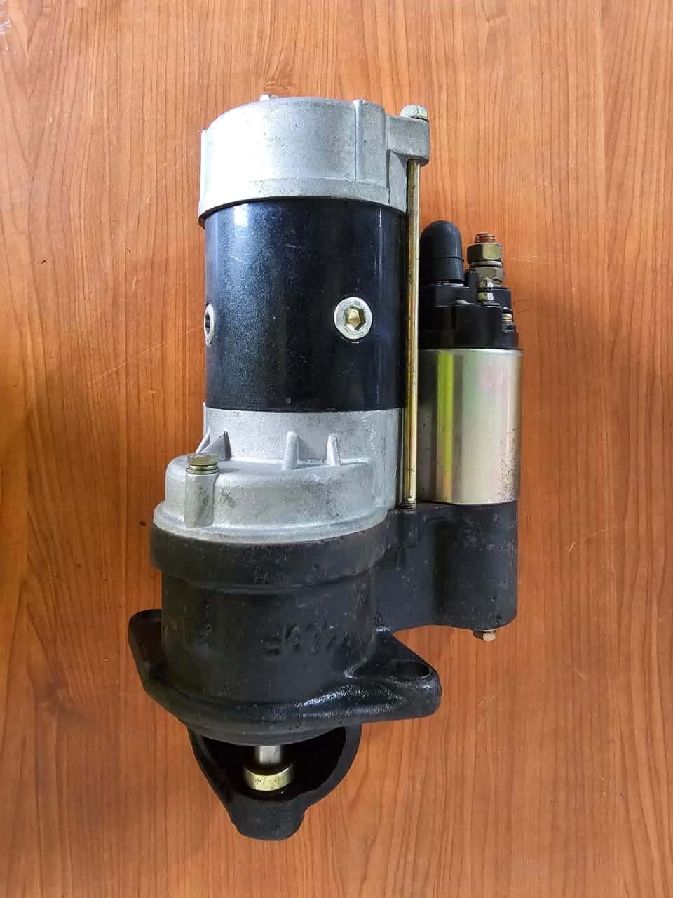 Relevancia: Alta, adecuada para maquinaria industrial y repuestos en Venezuela.