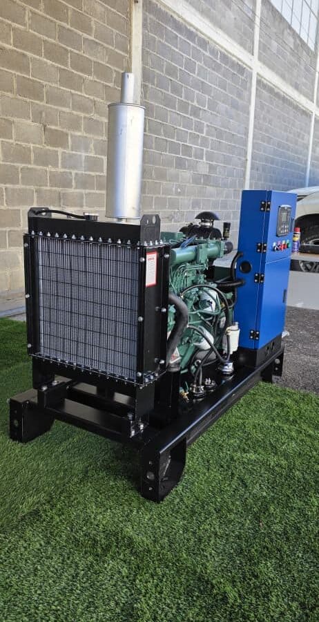 Generador de energía industrial y equipos de maquinaria pesada para construcción y obras públicas en maquinarias.pro.