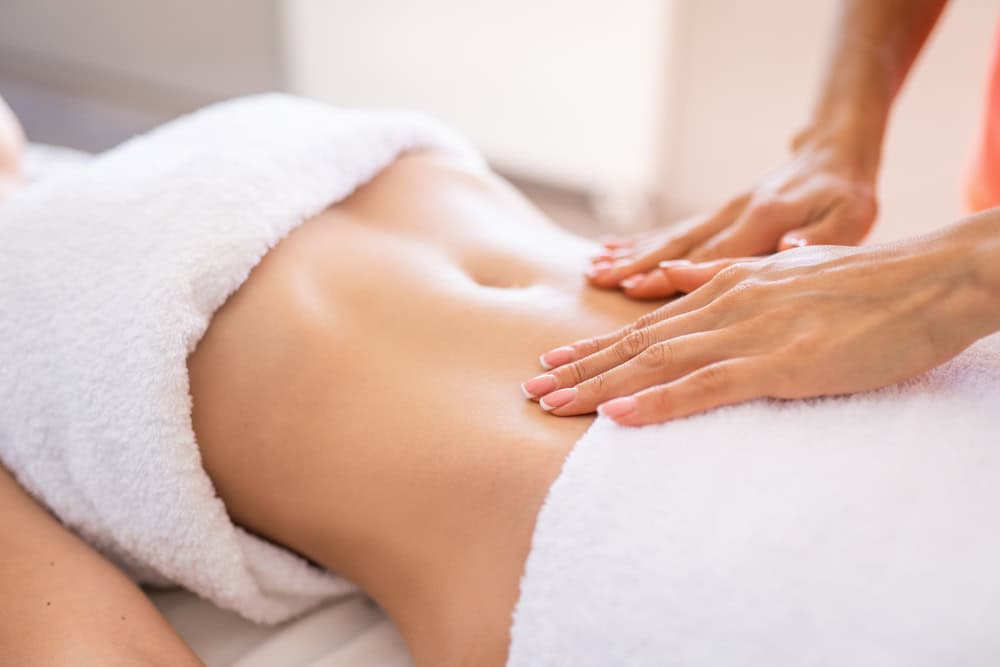 Come eliminare il gonfiore post liposuzione