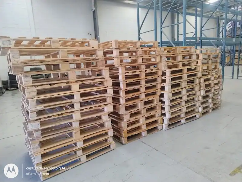 Tarima de tacón de madera en Guadalajara