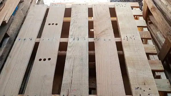 Tarimas usadas en buen estado listas para entrega en MasTarimas