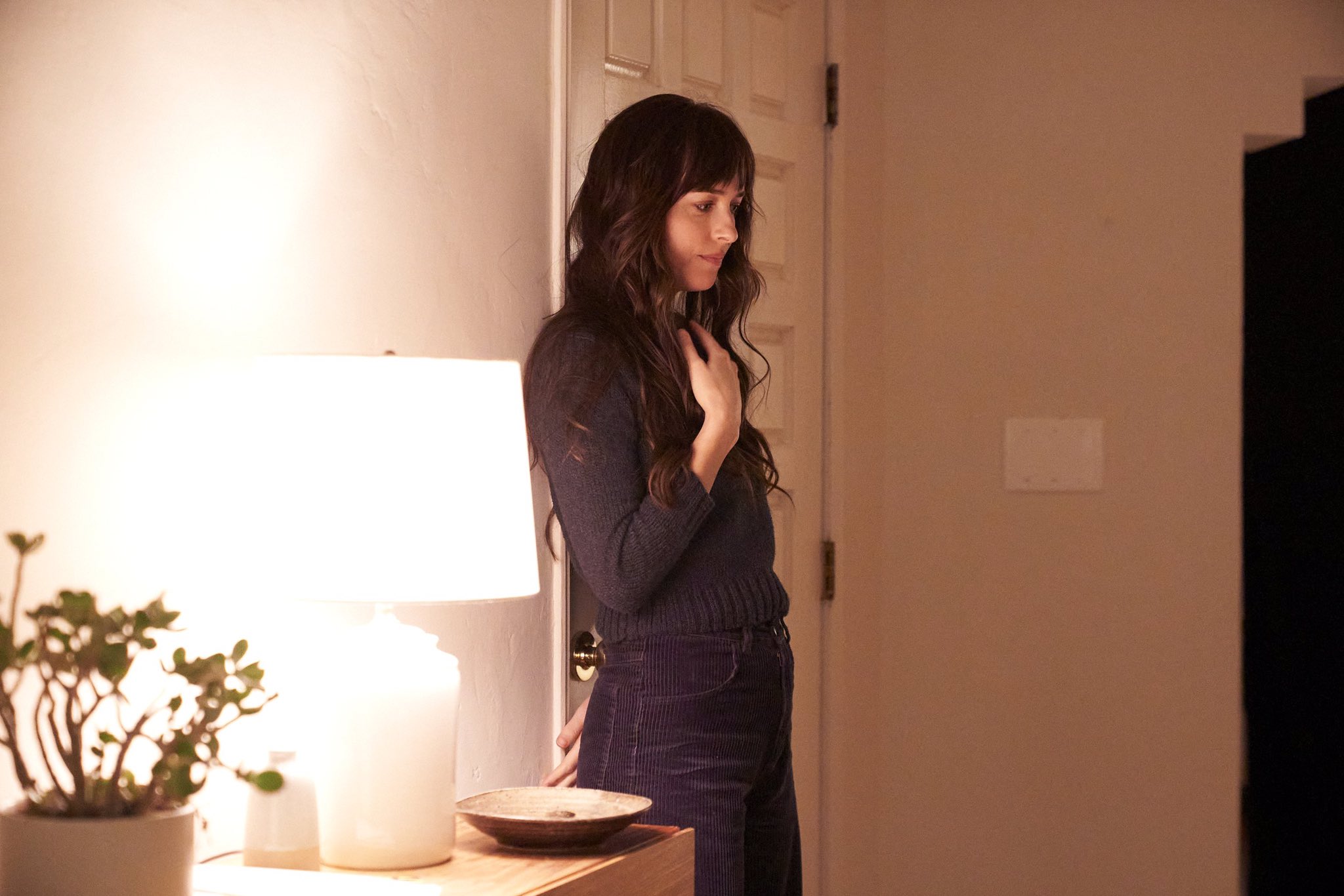 New Images Of Dakota Johnson as Lucy In Am I OK?