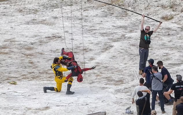 Deadpool 3: Leaked Filming Footage Shows Epic Deadpool Vs. Wolverine