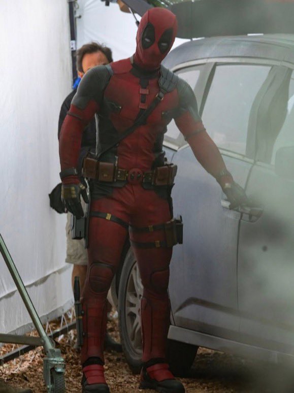 First Look: Ryan Reynolds in Deadpool Costume on "Deadpool 3" Set
