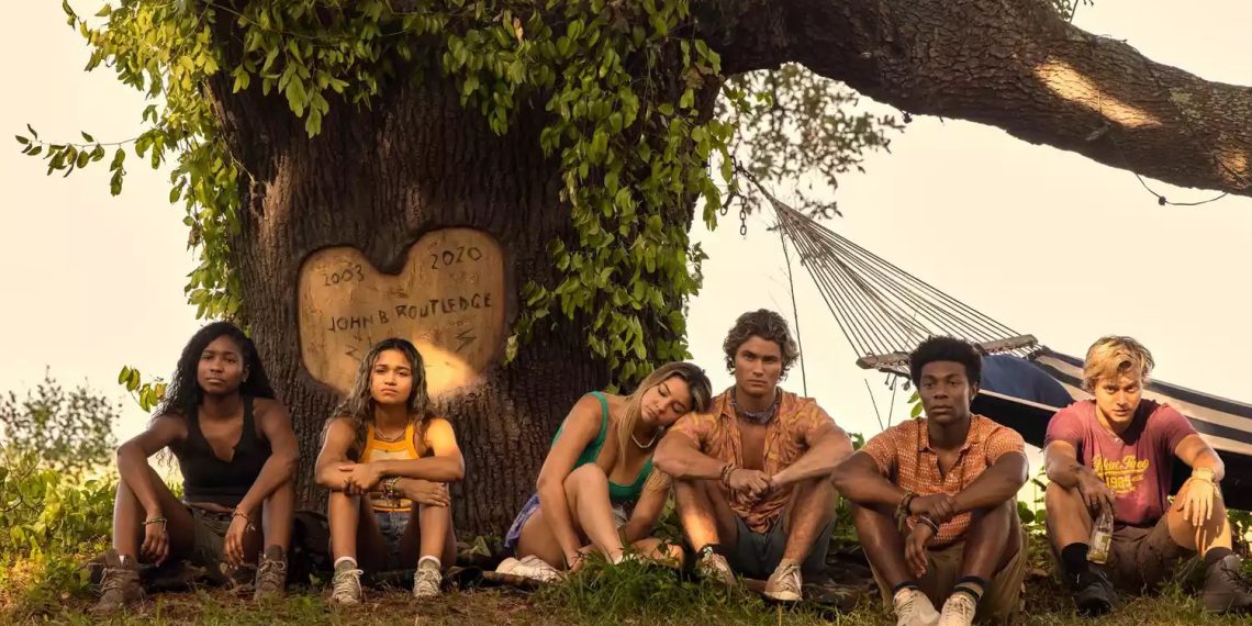 Chase Stokes Teases 'Outer Banks' Season 4: John B and Sarah to 'Evaluate Everything'