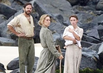 Vanessa Kirby, Daniel Brühl, Sydney Sweeney, filming 'Eden' in Australia.