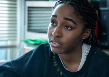 Ayo Edebiri Directs "Napkins," the Sixth Episode of 'The Bear' Season 3