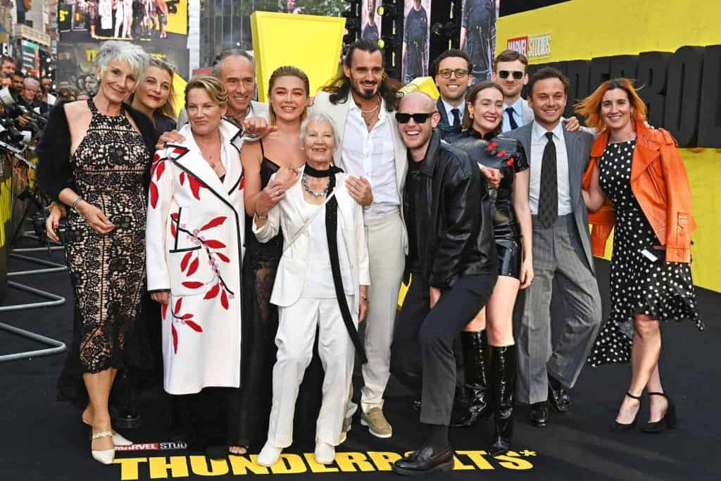 florence pugh with her family