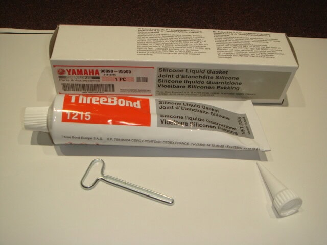 THREEBOND LIQUID GASKET 1215