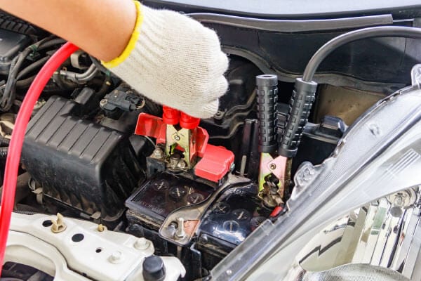 fornisce l'energia giusta per il tuo autoveicolo con batterie della migliore qualità