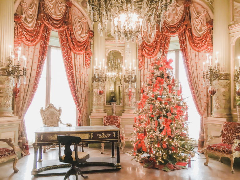 Here are the best things to do in Newport Rhode Island in the winter and how to visit the gilded mansions at Christmas!