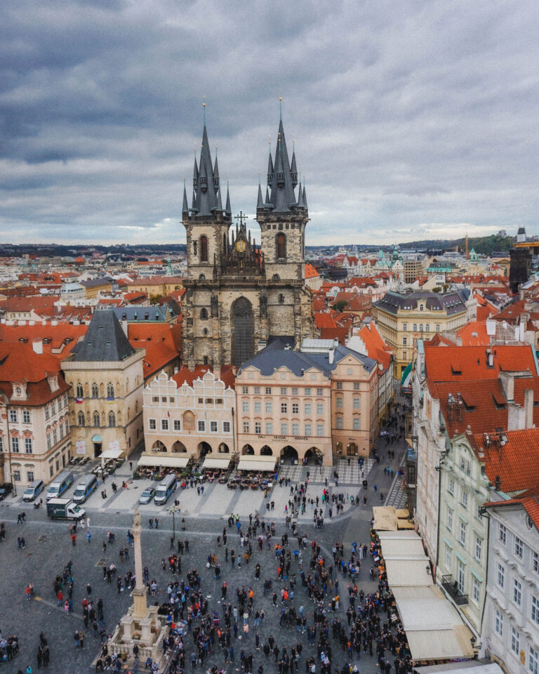 Looking to spend a long weekend in Prague this autumn? Here's the perfect itinerary to see Prague's fall foliage and spend 3 days in Prague!