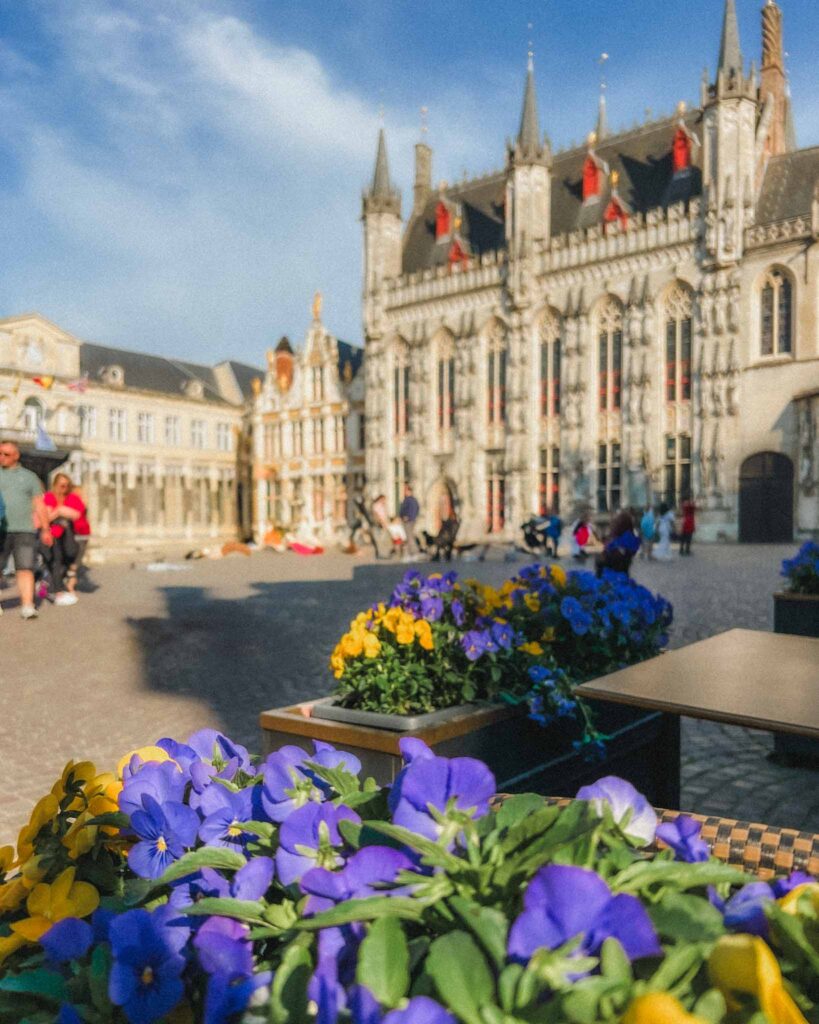Burg Square is far more intimate than Market Square, and you’ll find the famous Blinde-Ezelstraat and Basilica of the Holy Blood here. Find the Gothic style and early Renaissance 'Steegheere' staircase that leads to the upper chapel. It is free to visit!