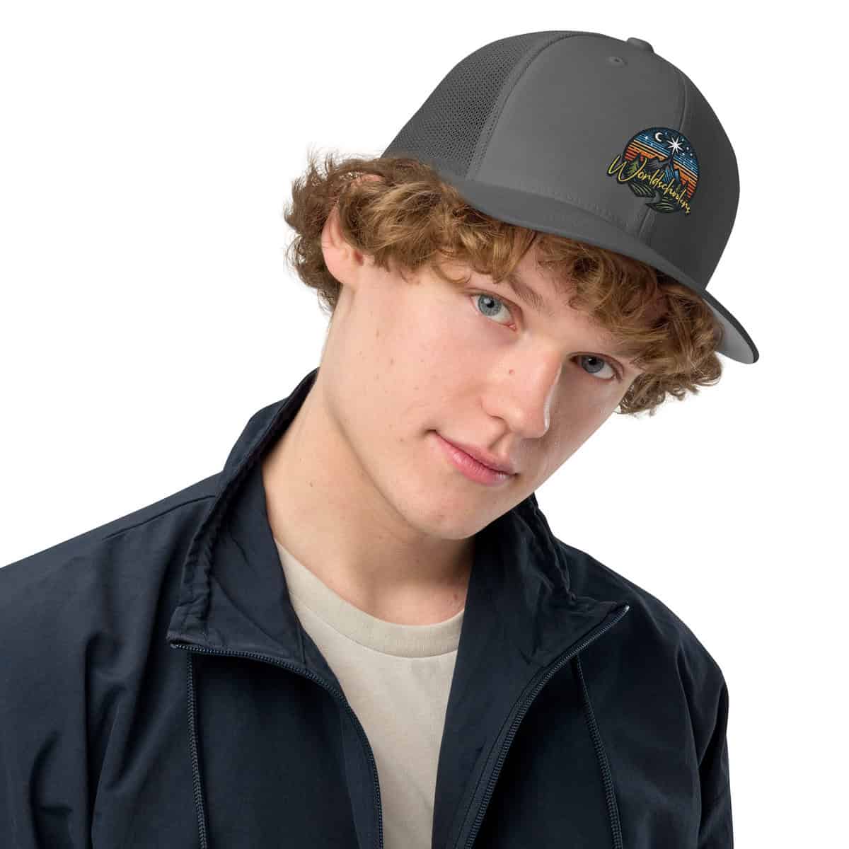 Worldschooling | Closed-back trucker cap