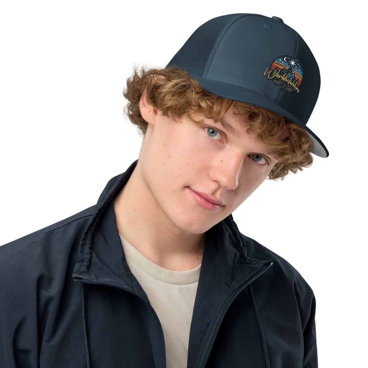 Worldschooling | Closed-back trucker cap