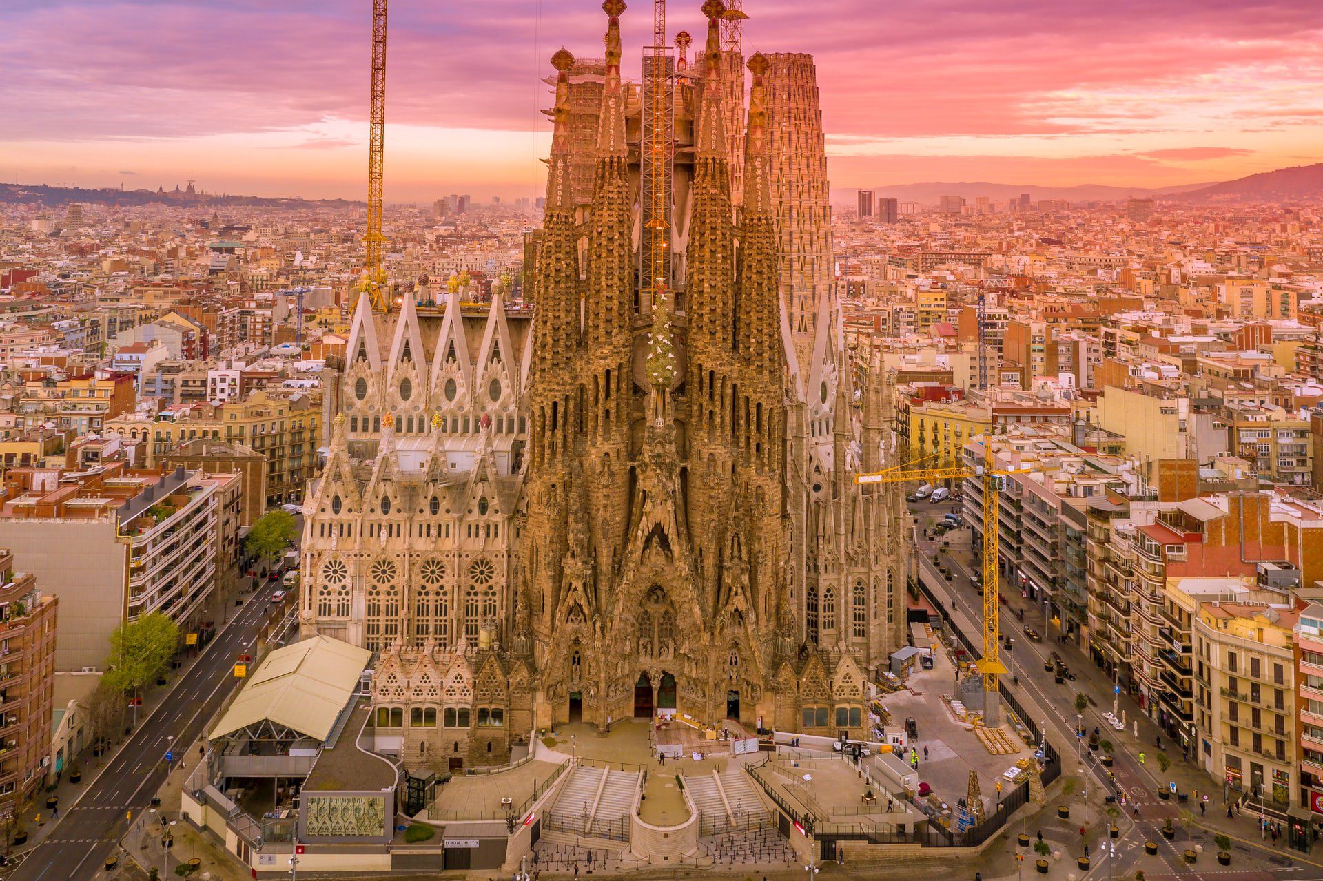 Bazilika ya Sagrada Familia