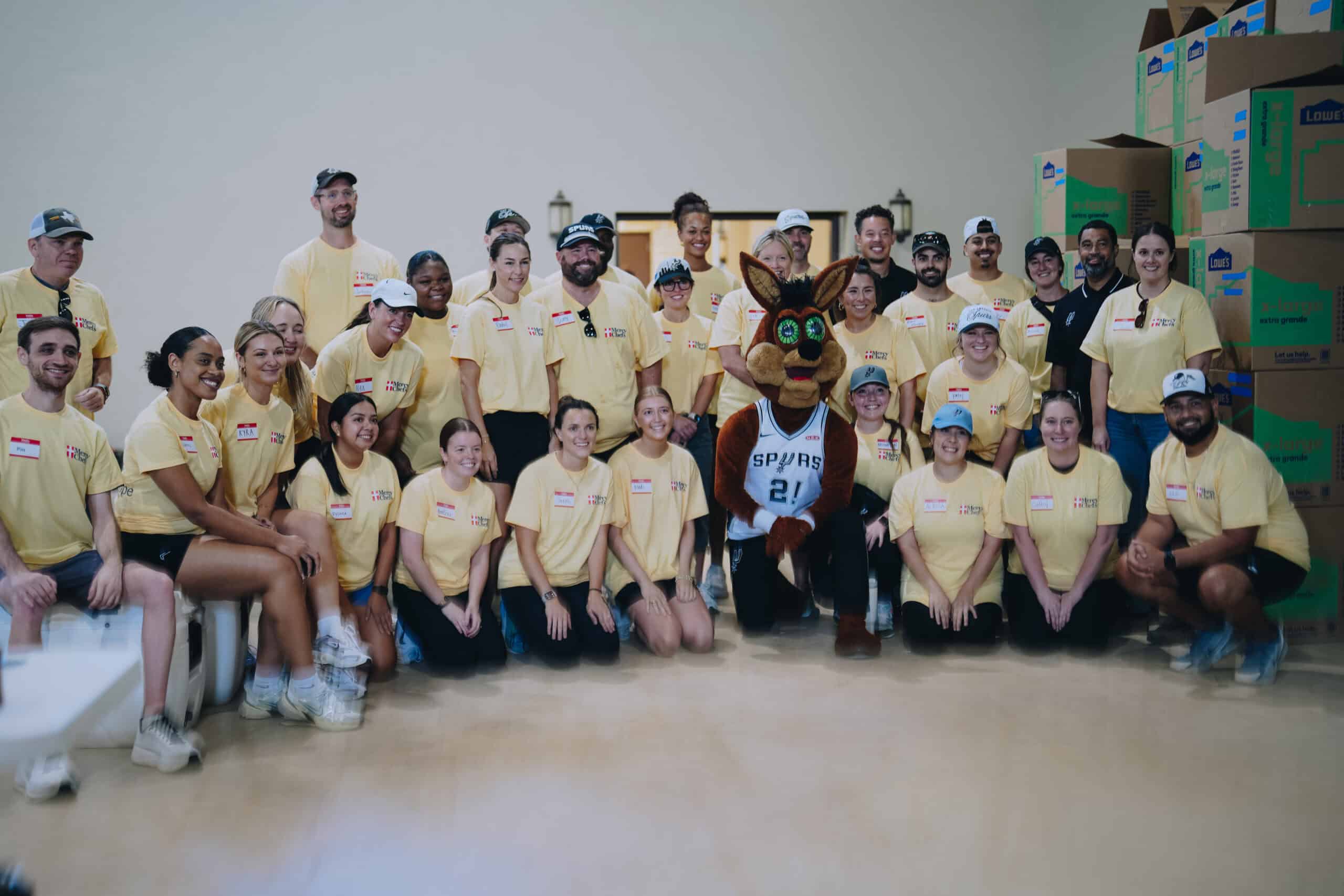 Spurs Join Mercy Chefs to Support Flood Victims in Kerr County, Texas