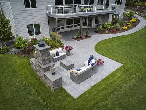 Medium Patio - Dining