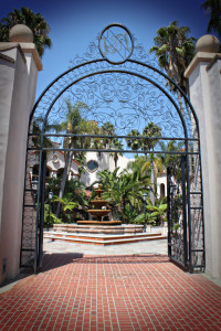 Photo curtsey of livewhatyoulovekris.files.wordpress.com