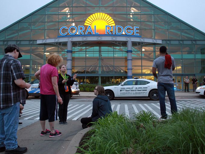 sexual harassment, shooting, mall shooting, sexism,