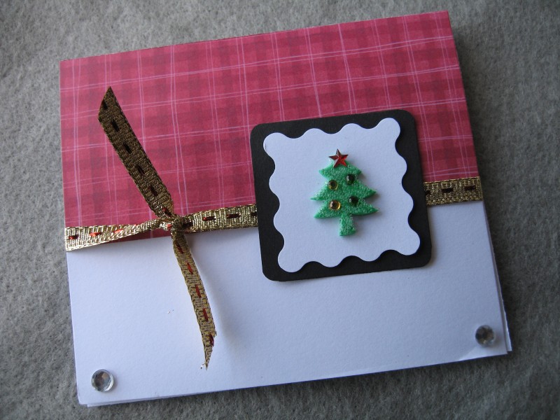 Connecting with Family During the Holidays on the Cheap