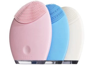 The foreo luna makes great beauty and fashion gifts