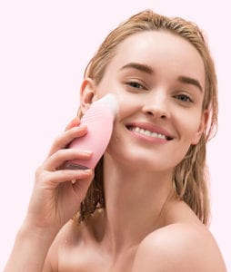 The foreo luna makes great beauty and fashion gifts