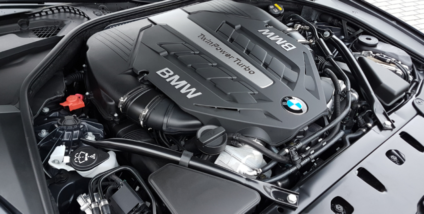 BMW TwinPower Turbo engine for high performance and reliability.