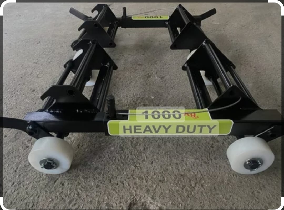 Carrinho de manobra (dolly) para veículos, equipamento especializado da Moacir Guincho para remoção sem danos.