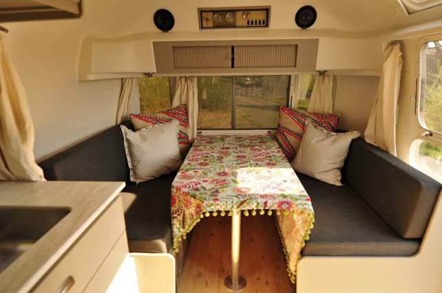 awesome airstream interiors - Simplicity dining