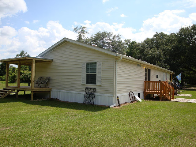 142BWest2Bside2Band2Brear2Bof2Bhouse2Bduring2Bporch2Bconstruction