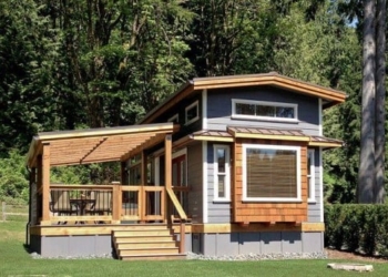The Complete Manufactured Home Porch Manual (with 100 Photos!)