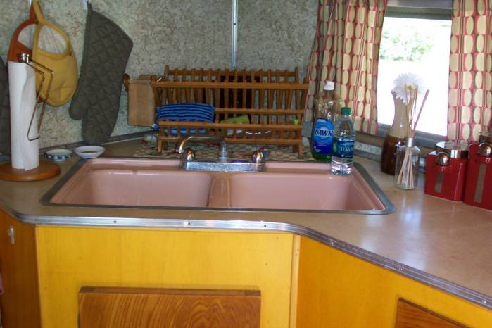 1957 Casa Manana mobile home- Original Pink Porcelin sink