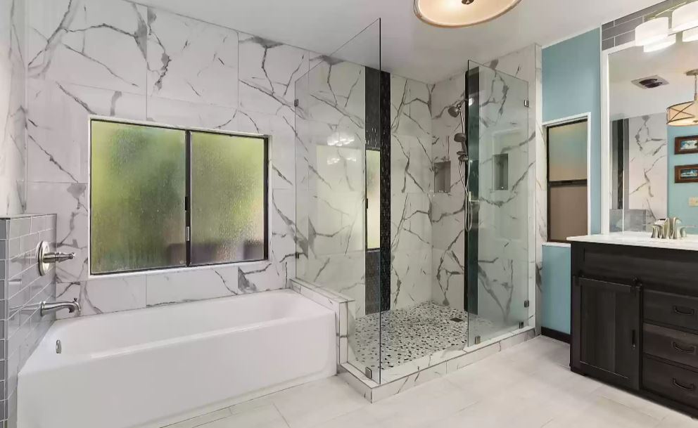 1982 double wide master bath