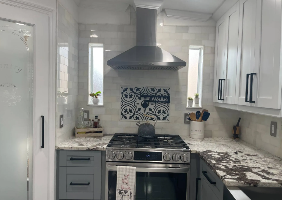 1983 single wide kitchen