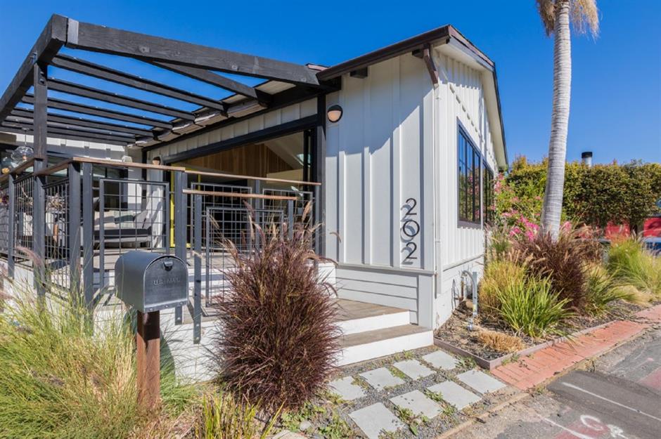 Rupert Wyatts single wide mobile home in paradise cove